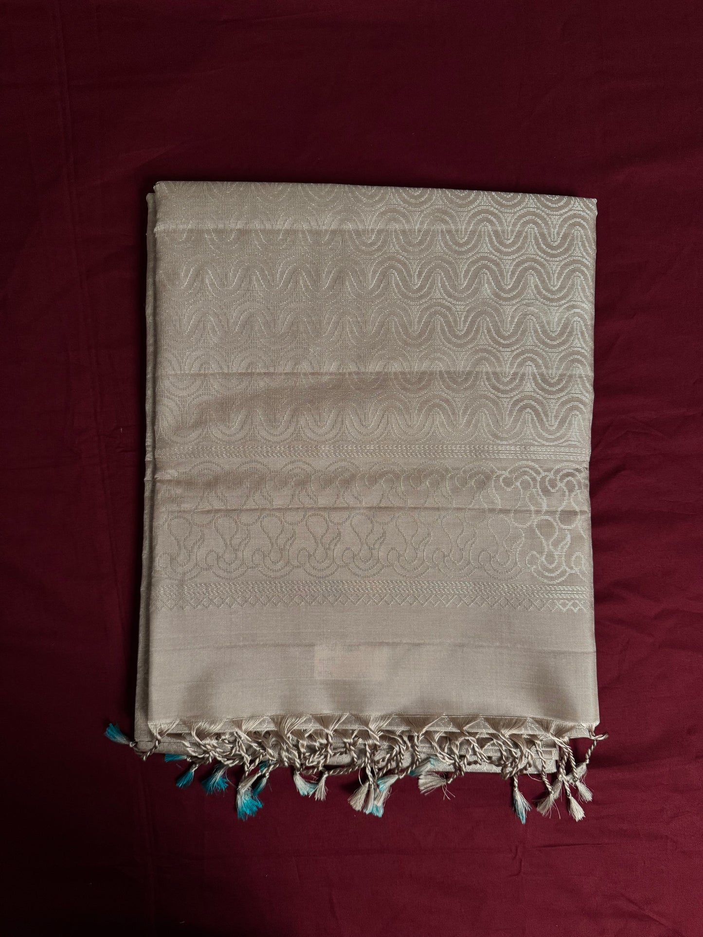 Soliel Silk – Champagne Cream Saree with Metallic Zari Weave