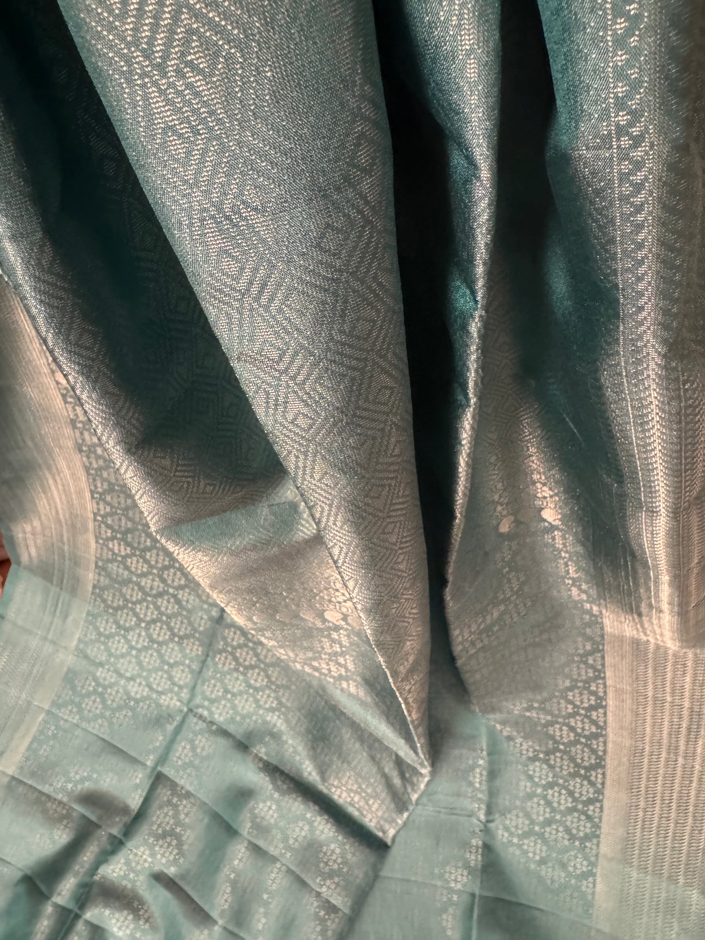 Tavira – Lustrous Sky Blue Soft Silk Saree with Delicate Sheen
