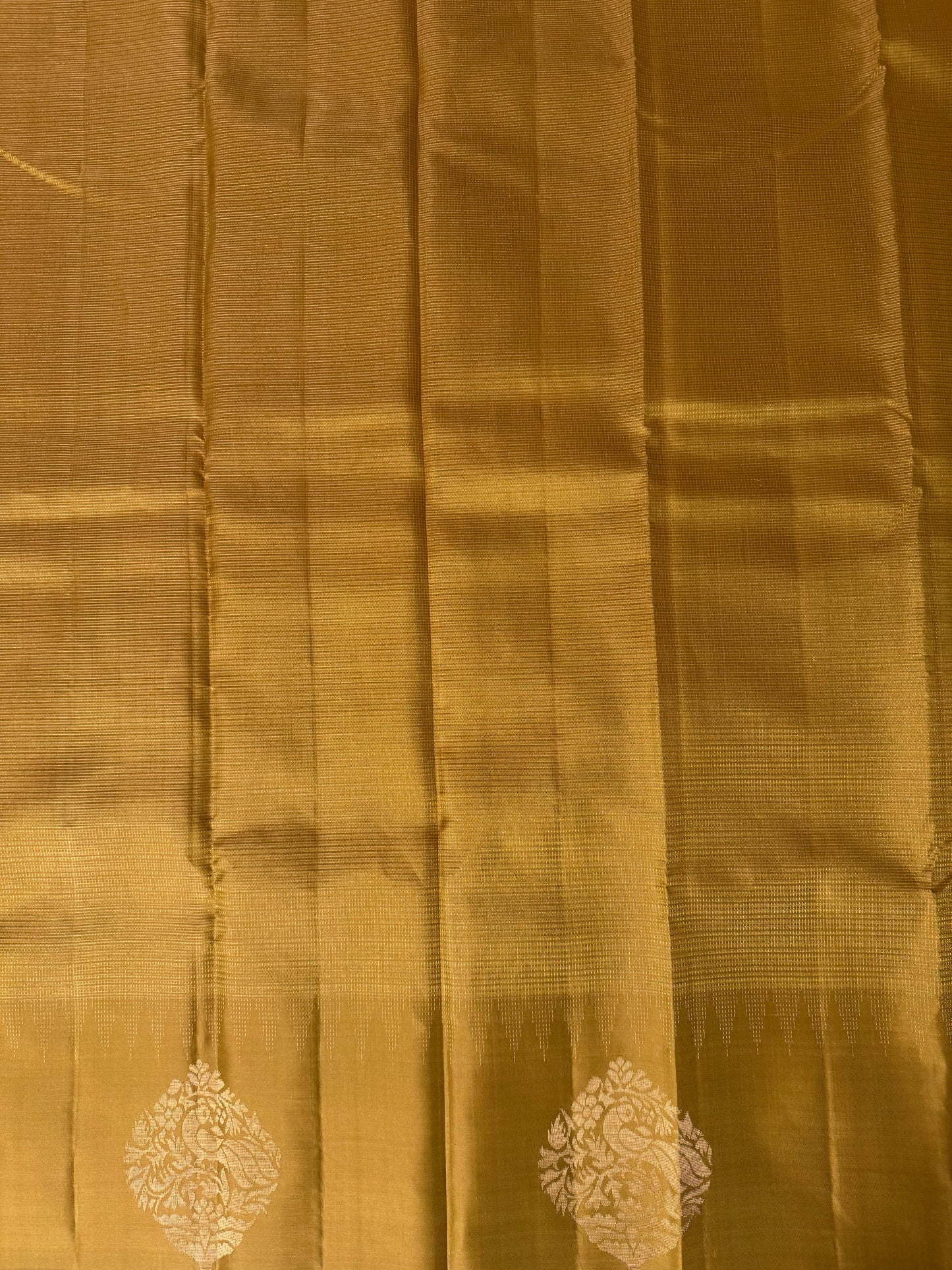 Nooriya – Golden Yellow Soft Silk Saree with Pink Pallu