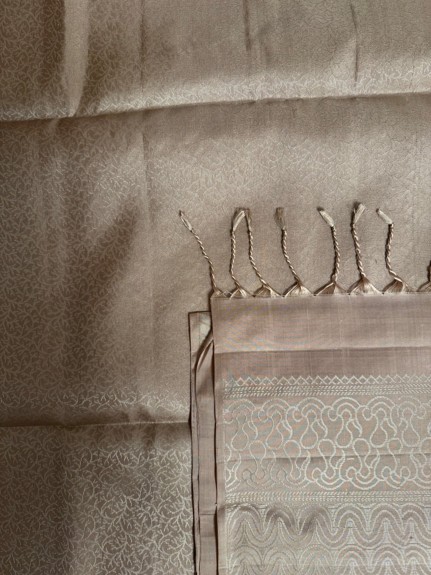 Soliel Silk – Champagne Cream Saree with Metallic Zari Weave