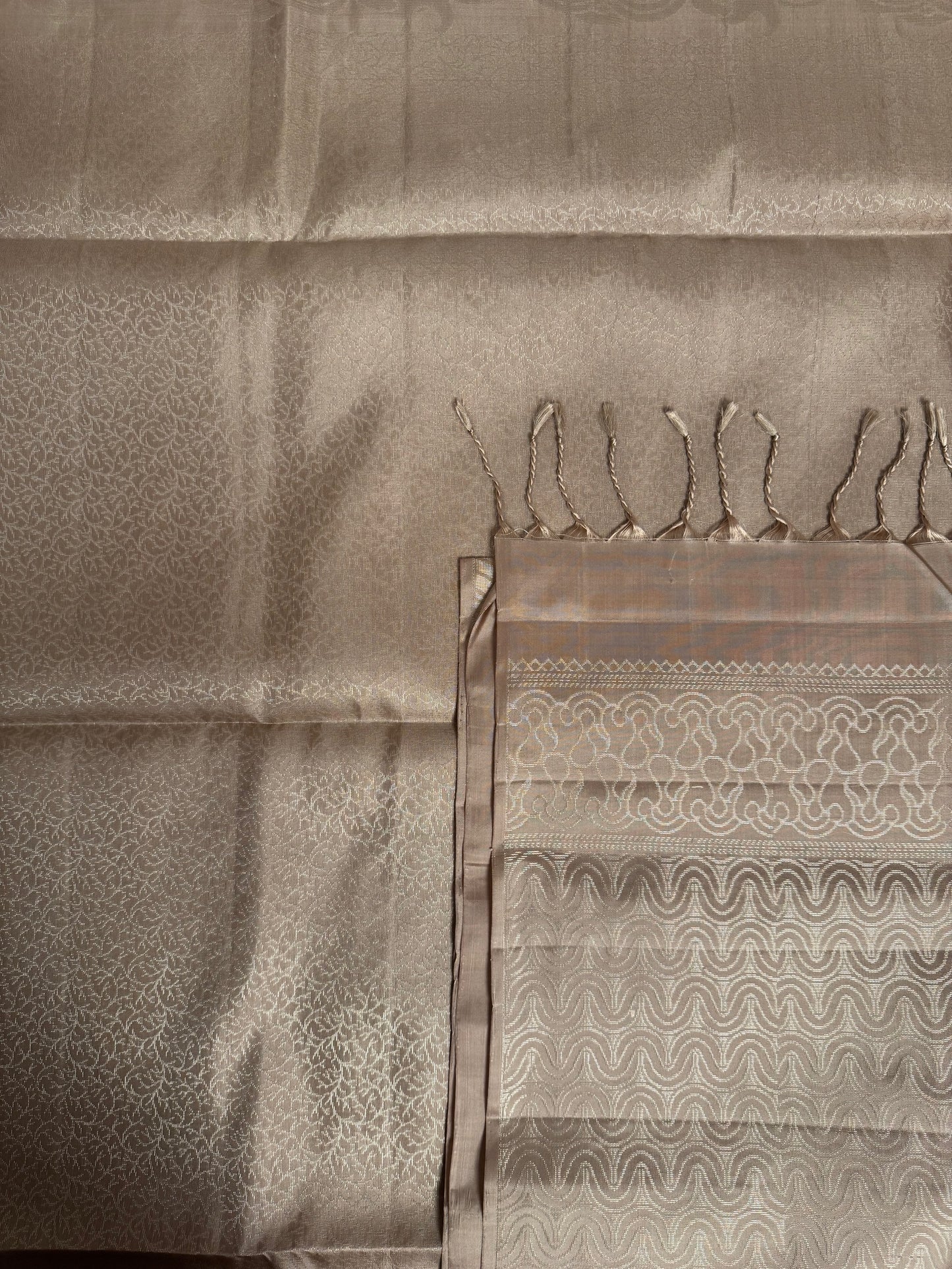 Soliel Silk – Champagne Cream Saree with Metallic Zari Weave